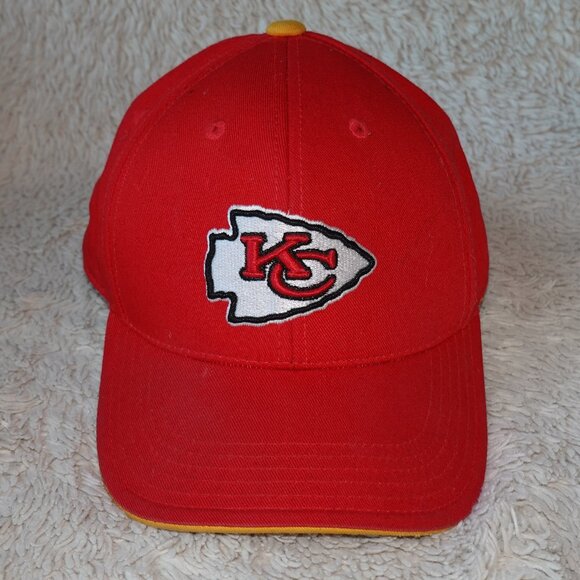 Boys Size 4-7 Kansas City Chiefs NFL Football Basic Red Adjustable Hat, Like New - Picture 1 of 6